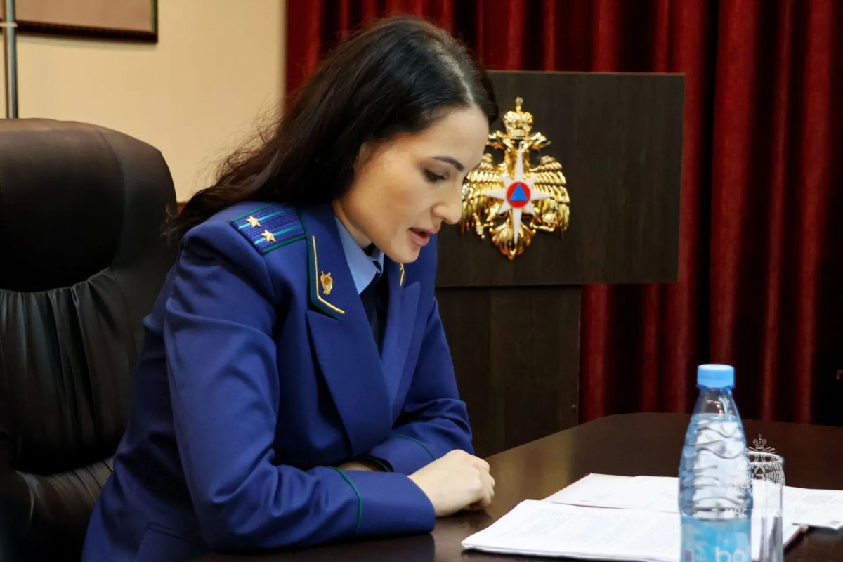В региональном МЧС России обсудили изменения антикоррупционного законодательства В региональном МЧС России обсудили изменения антикоррупционного законодательства