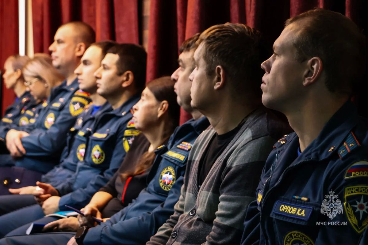В региональном МЧС России обсудили изменения антикоррупционного законодательства В региональном МЧС России обсудили изменения антикоррупционного законодательства