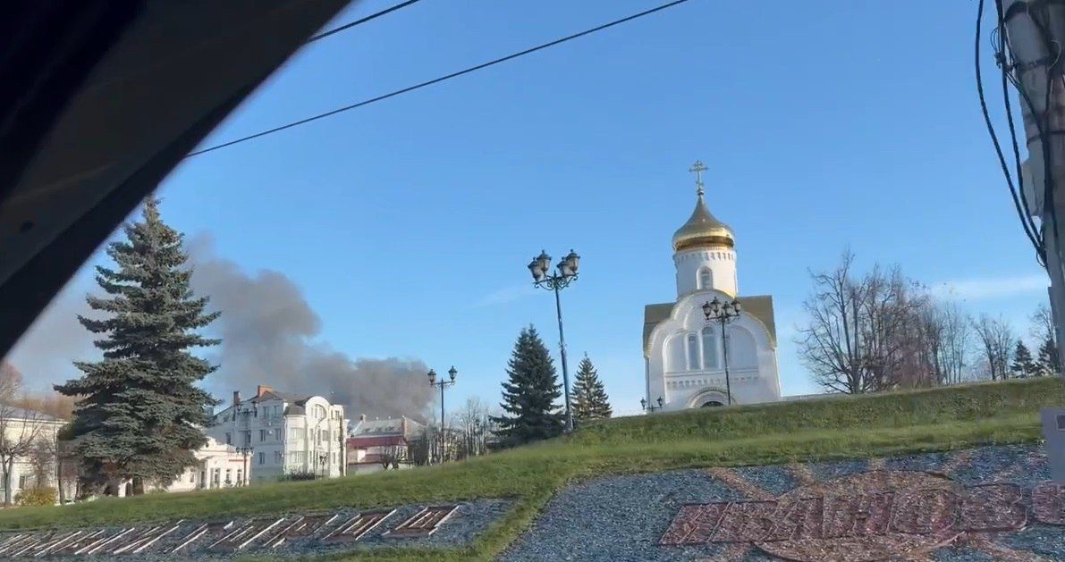 Погиб один пожарный во время тушения крупного пожара около ТЭЦ-2 в Иванове