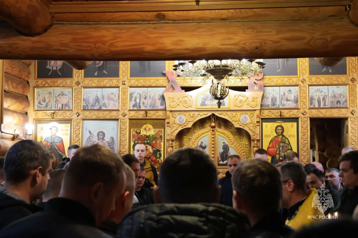 В Иванове простились с Михаилом Малаевым, погибшим при исполнении служебного долга В Иванове простились с Михаилом Малаевым, погибшим при исполнении служебного долга