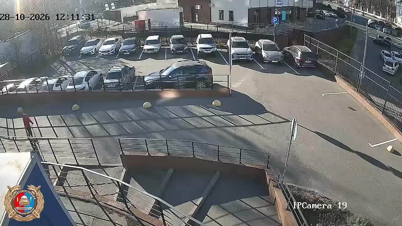В 12-15 в Иванове на улице Профсоюзная 23-летний водитель автомобиля «Мерседес С 180», при движении по проезжей части на придомовой территории совершил наезд на движущийся по проезжей части самокат, под управлением 8-летнего...