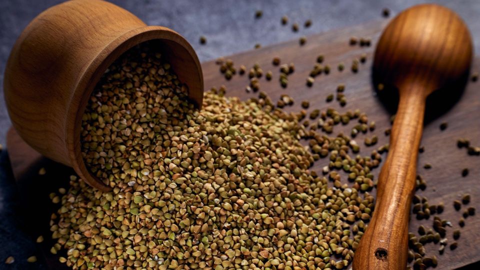 Зеленая гречка полезнее обычной? Только если учесть этот важный нюанс