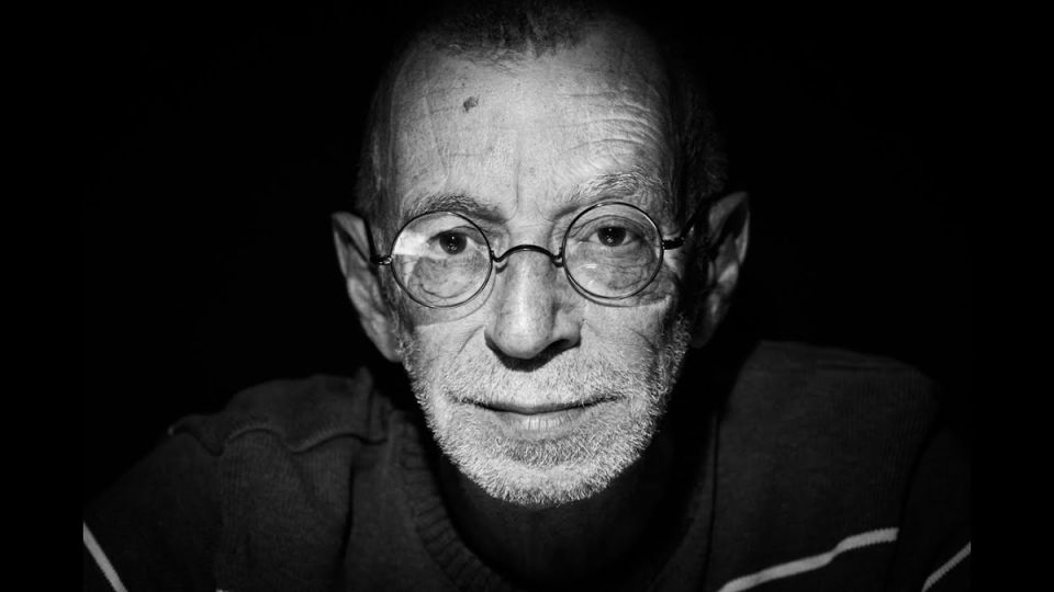 Глупость рядом: пять законов, которые каждый должен знать