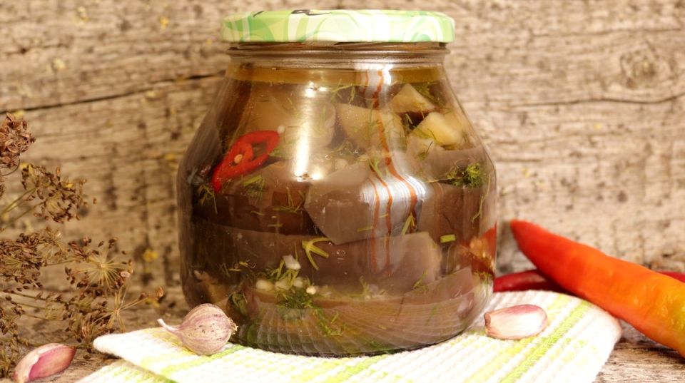 Необычные баклажаны на зиму: острый вкус без сахара